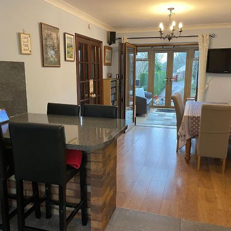 Dyffryn Taf - Spacious 3 Bedroom Bungalow Close To Amenities St Clears Dış mekan fotoğraf